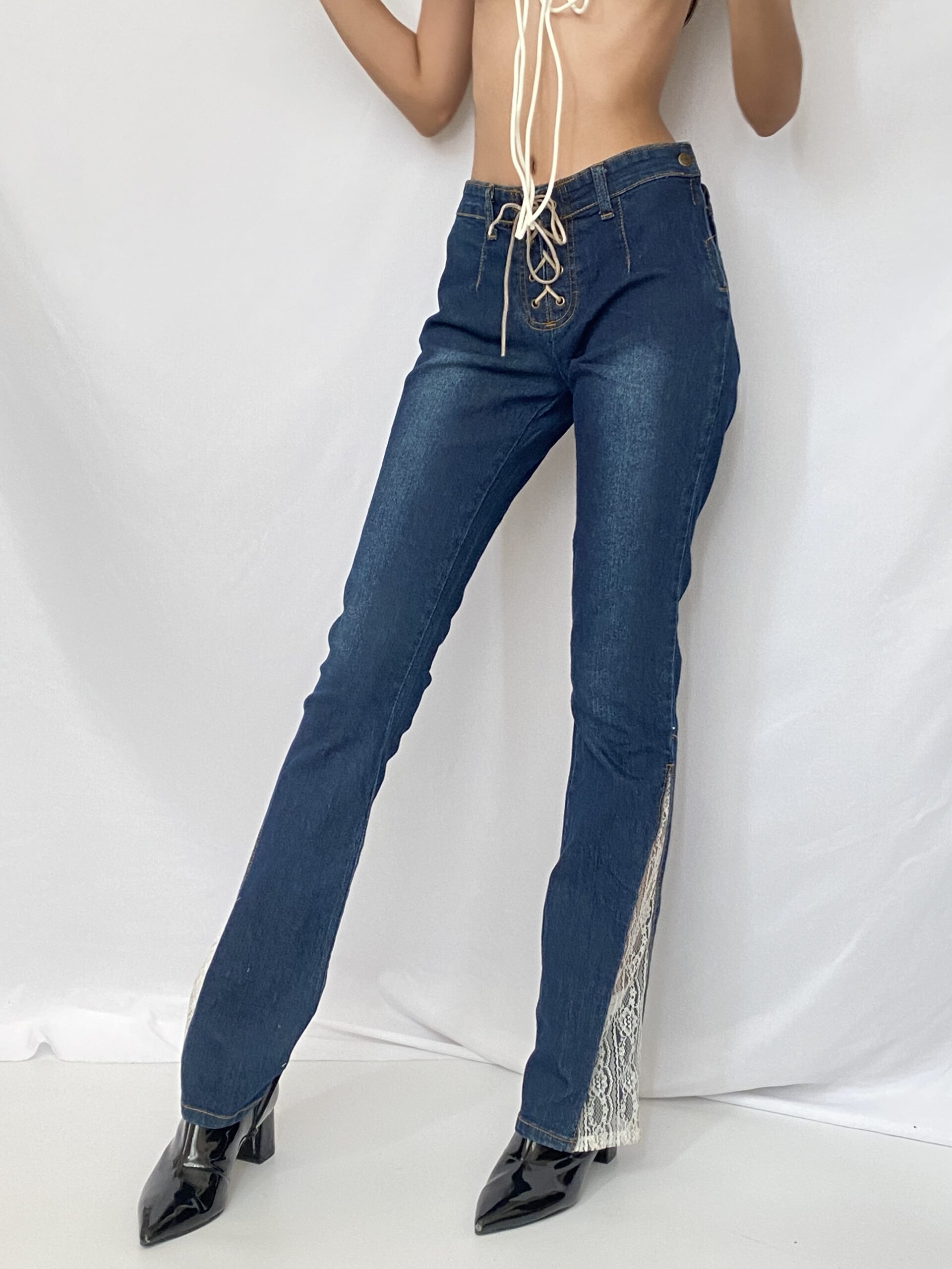 Early 2000s Dark Washed Flare Lacey Jeans - Styledcxo